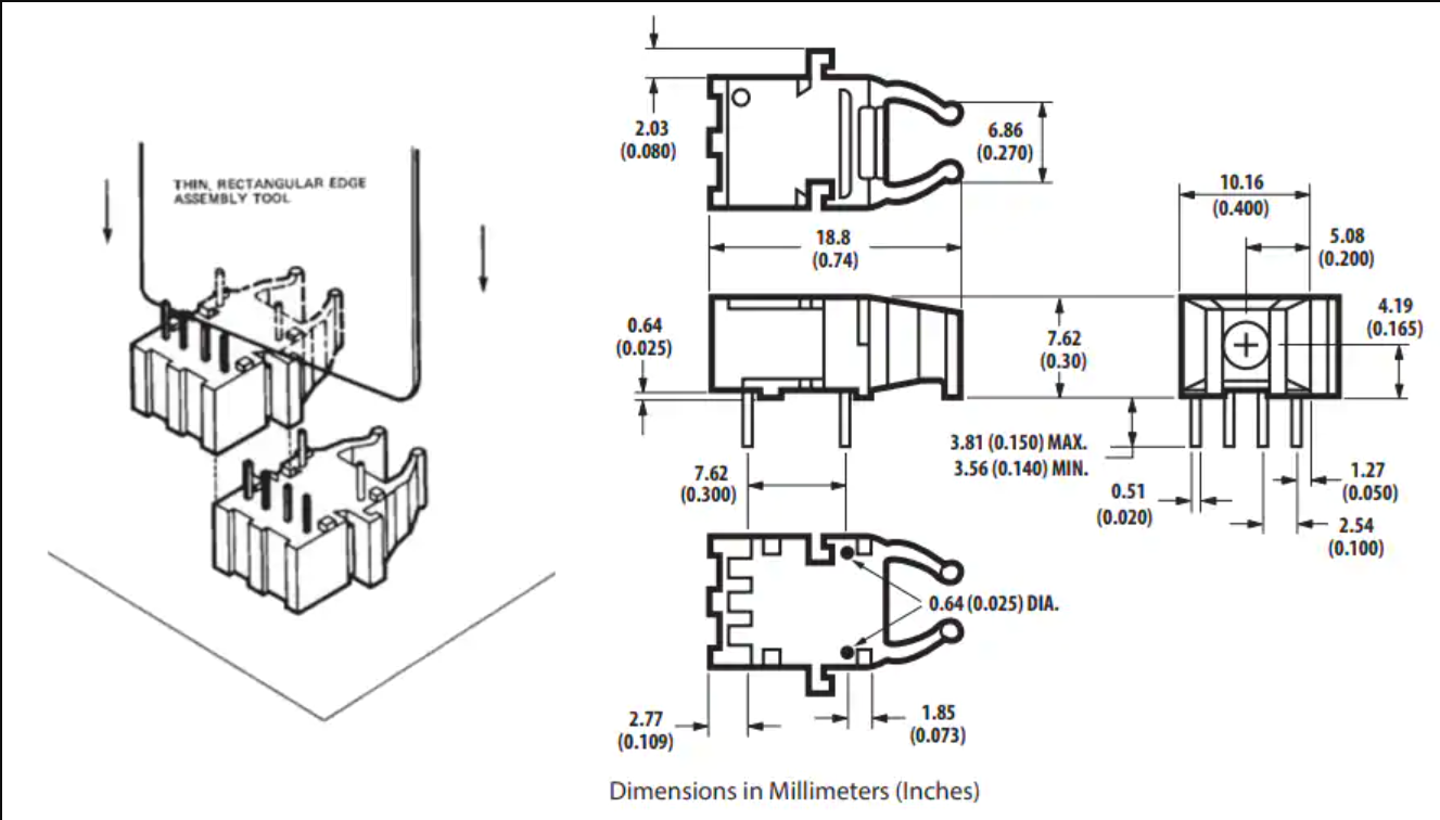 Dessin technique d'un connecteur à fibre optique (série HFBR), montrant l'interaction des outils d'assemblage (vue 3D de gauche) et les spécifications dimensionnelles détaillées (vues multiples de droite) en millimètres et en pouces. Il illustre la structure, l'alignement des pièces et les mesures critiques pour la fabrication et l'assemblage.
